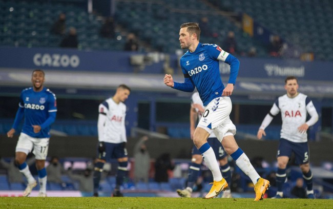 多青少年对 多青少年对