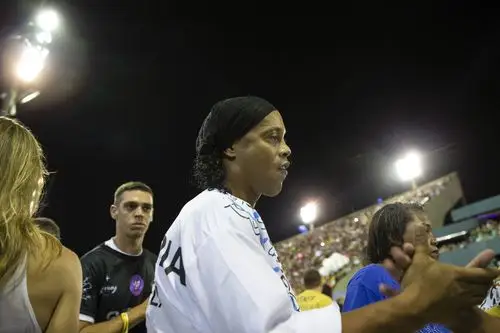 将精力集中 将精力集中