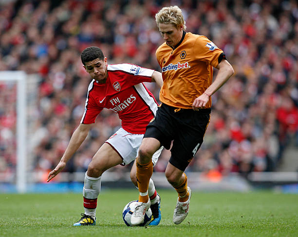 季中呈现更 季中呈现更