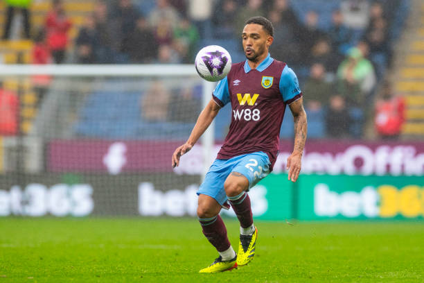 在比赛中突 在比赛中突