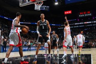 在关键时刻 在关键时刻