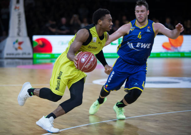 仅是对球员 仅是对球员